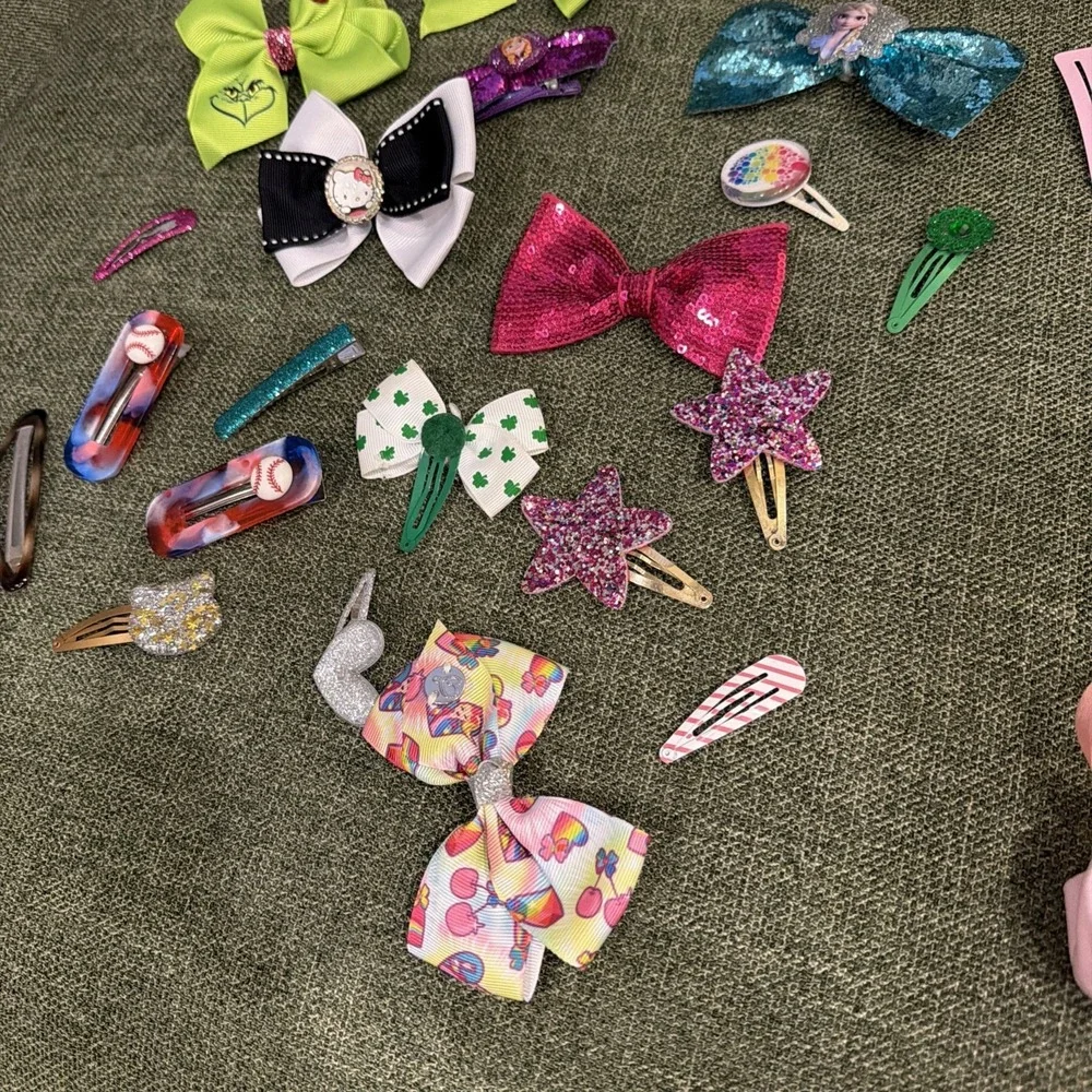 Girls Hair Bows And Barrett‎ Lot